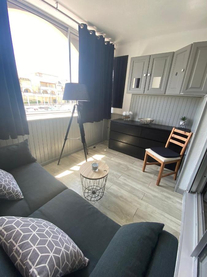 Studio A Deux Pas Des Plages Сет Екстериор снимка